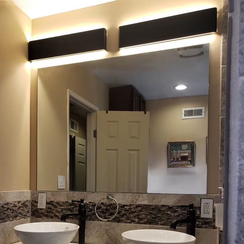 Lámpara LED de pared: Perfil minimalista en aluminio